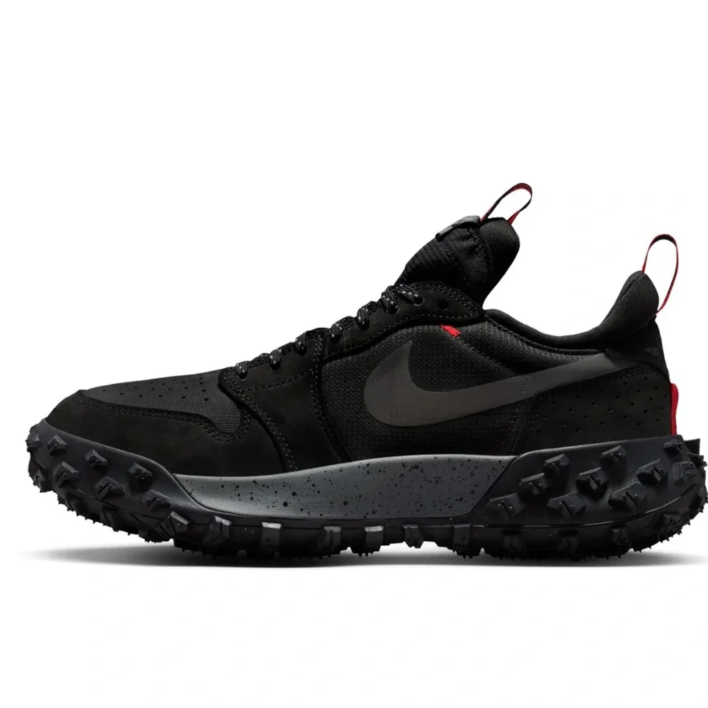 ❤️ NIKE AIR JORDAN 1 LOW ELEMENT GORE TEX BLACK 🖤 - Picture 2 of 4